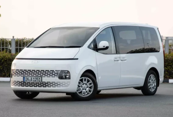 Hyundai Staria (Automático, 3.5 L, 9 lugares)