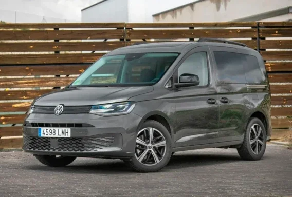 Volkswagen Caddy Maxi (Automático, 2.0 L, 7 lugares)