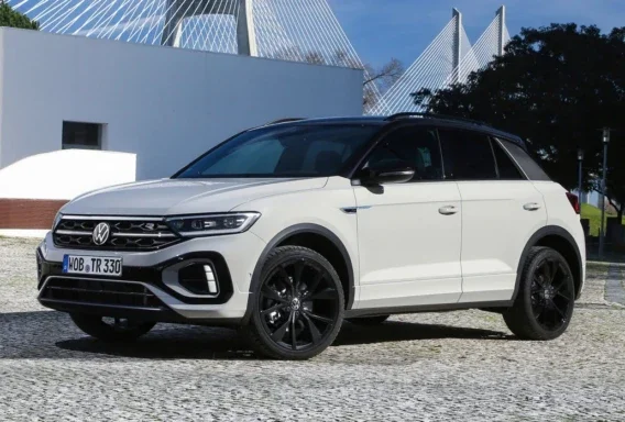 Volkswagen T-Roc (Manual, 1.5 L, 5 lugares)